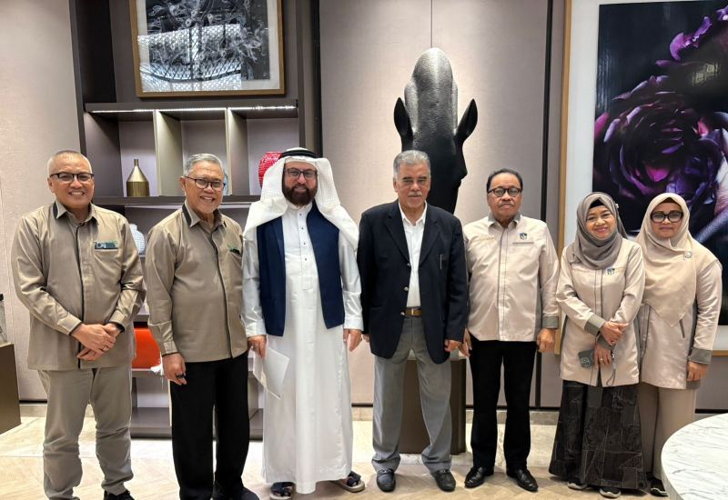 Perkuat Jejaring Global, Pimpinan UMI Silaturrahmi dengan Rabithah Al-Alam Al-Islami
