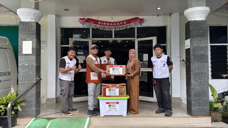 UMI Kembali ke Sibolga, Lanjutkan Aksi Kemanusiaan Salurkan Obat-obatan dan Susu untuk Anak dan Balita