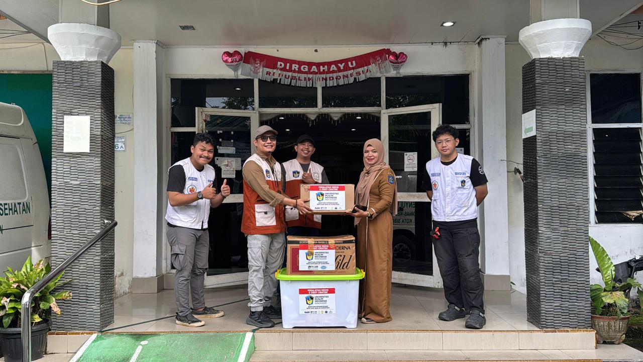 UMI Kembali ke Sibolga, Lanjutkan Aksi Kemanusiaan Salurkan Obat-obatan dan Susu untuk Anak dan Balita