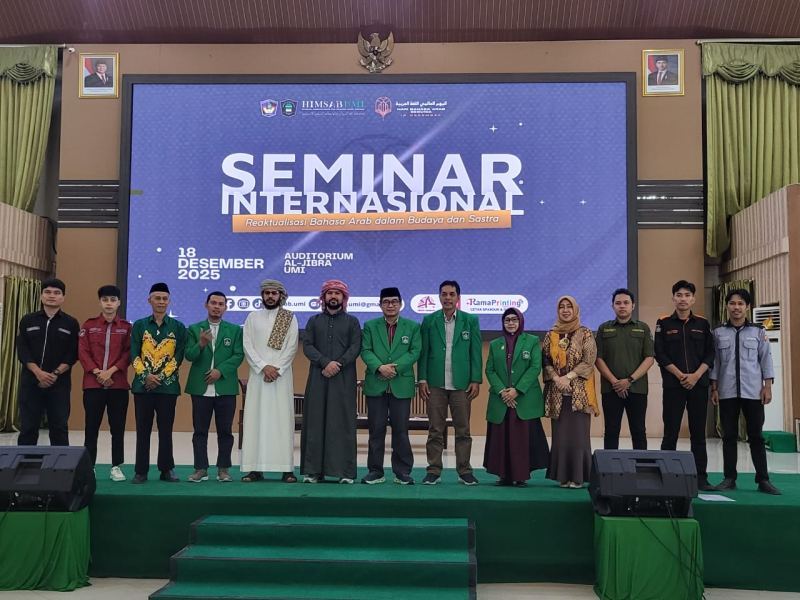 WR IV UMI Wakili Rektor Buka Seminar Internasional Bulan Bahasa Arab Sedunia