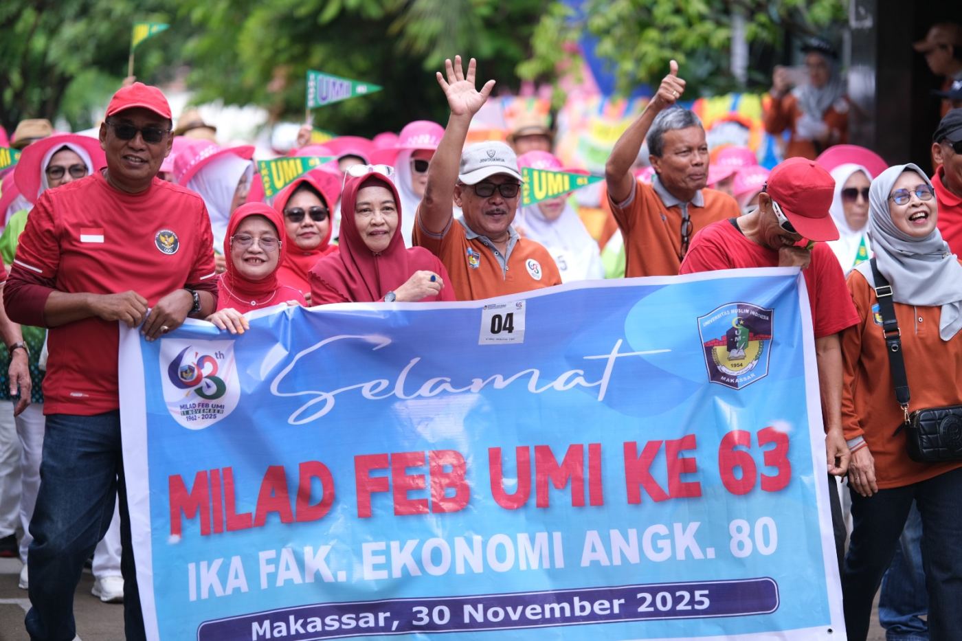 Semarak Milad ke-63, FEB UMI Gelar Jalan Sehat dan Temu Alumni