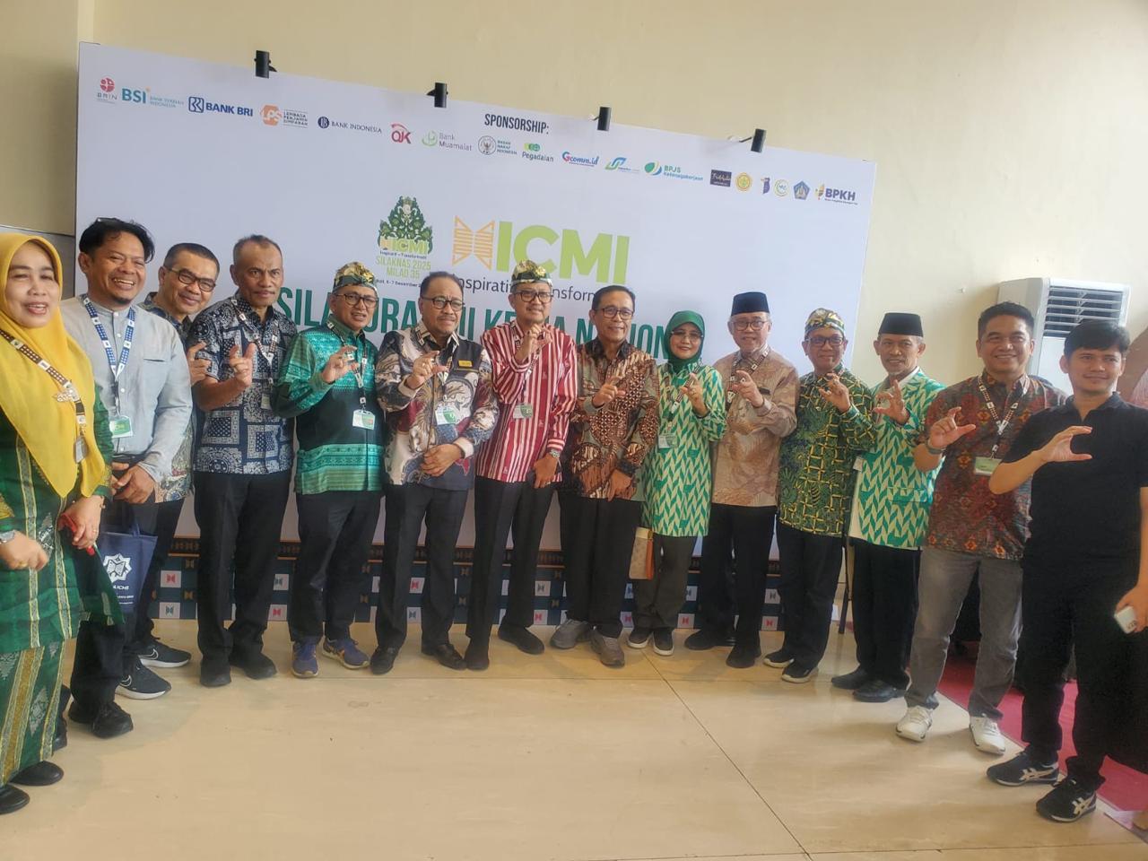 Solidaritas Tanpa Batas: UMI Salurkan Bantuan Rp60 Juta dan Tim Medis Diterjunkan ke Sumatera di Tengah Milad ke-35 ICMI