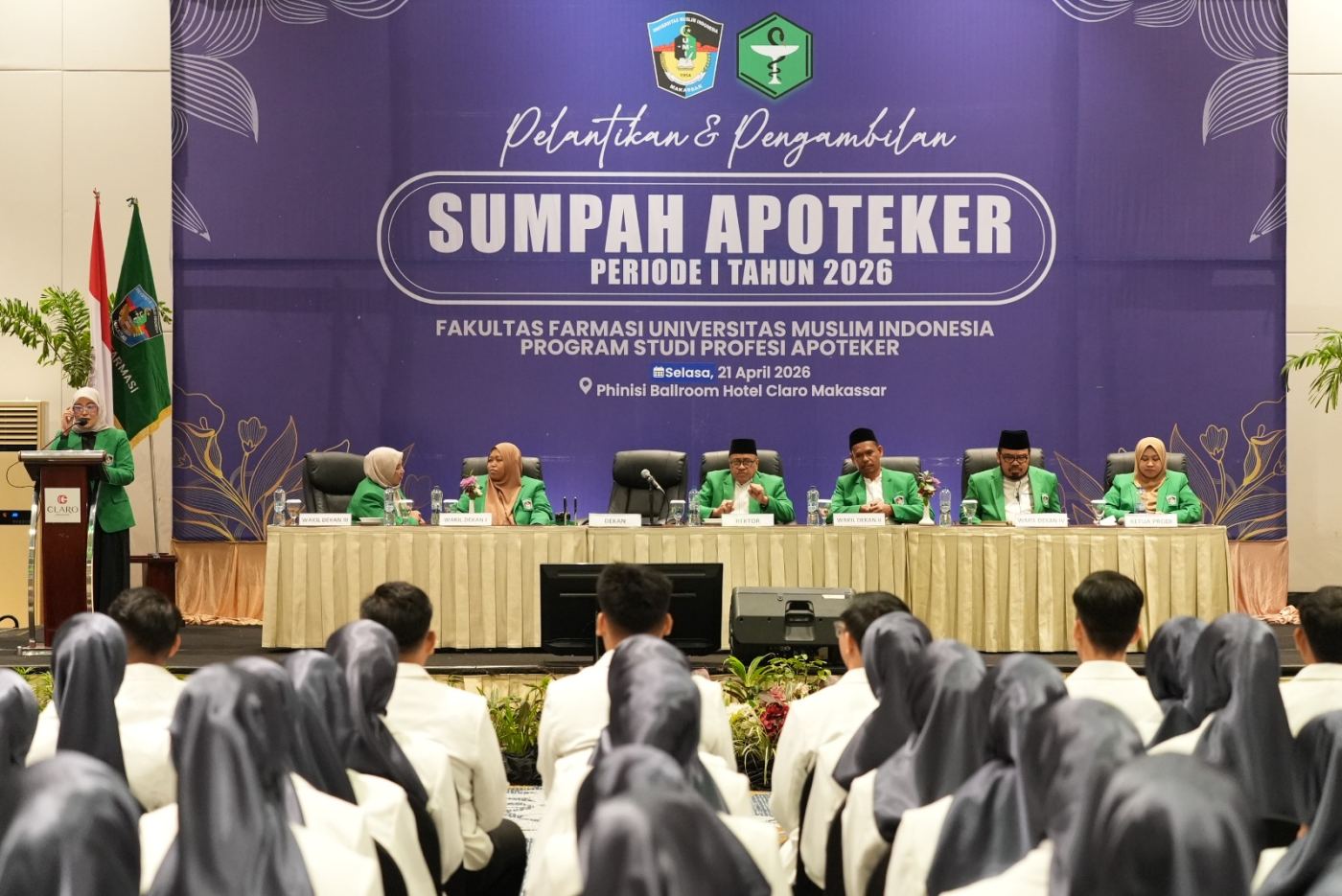 117 Apoteker Baru UMI Resmi Disumpah, Rektor Tekankan Integritas dan Penguatan Kompetensi