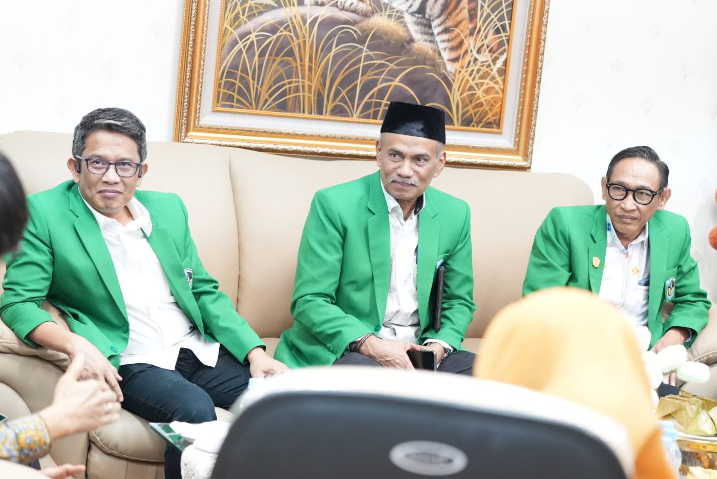 Prof. La Ode Husen: Demokrasi Bisa Runtuh Bukan karena Tidak Ada Pemilu, Tetapi karena Hilangnya Integritas Penyelenggara