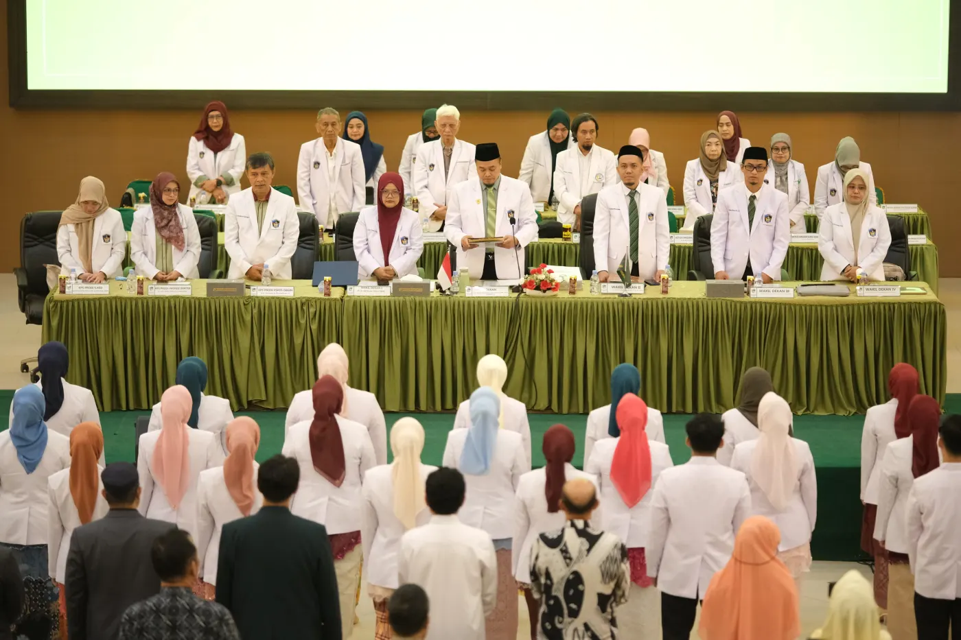 #1 UMIConnection - Titipan Profesi: Mengapa UMI Meyakini Dokter Masa Depan Harus Menguasai Artificial Intelligence, tetapi Tetap Menjadikan Hati Nurani sebagai Kompas Utamanya?