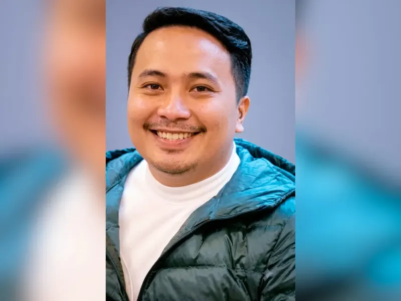 Dari Kampus, Menjadi Dampak - Zulrahmat Muis: Dari Farmasi UMI, Membangun Klinik Engsar Medical dan Memimpin IAI Polewali Mandar