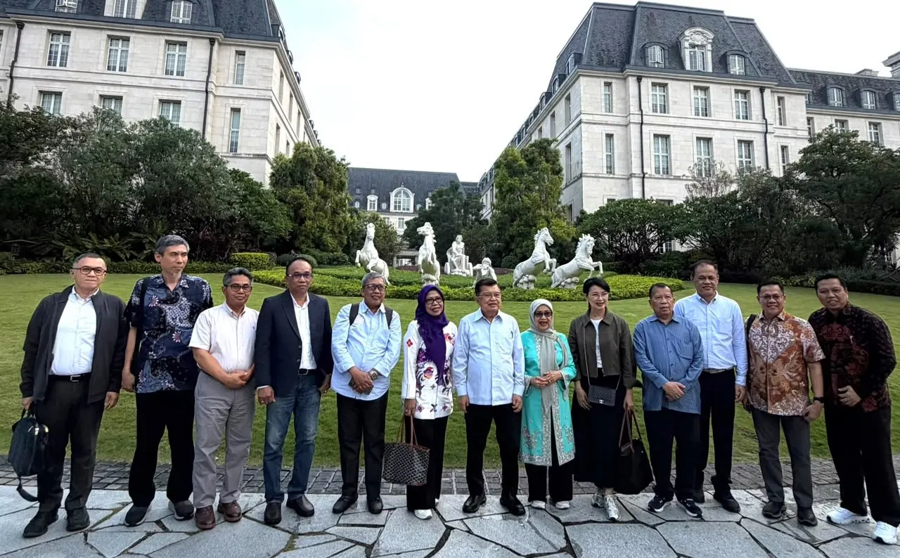 Dekan Teknik UMI Bertolak ke China Bersama JK, Benchmark Teknologi hingga Kampus Berbasis AI