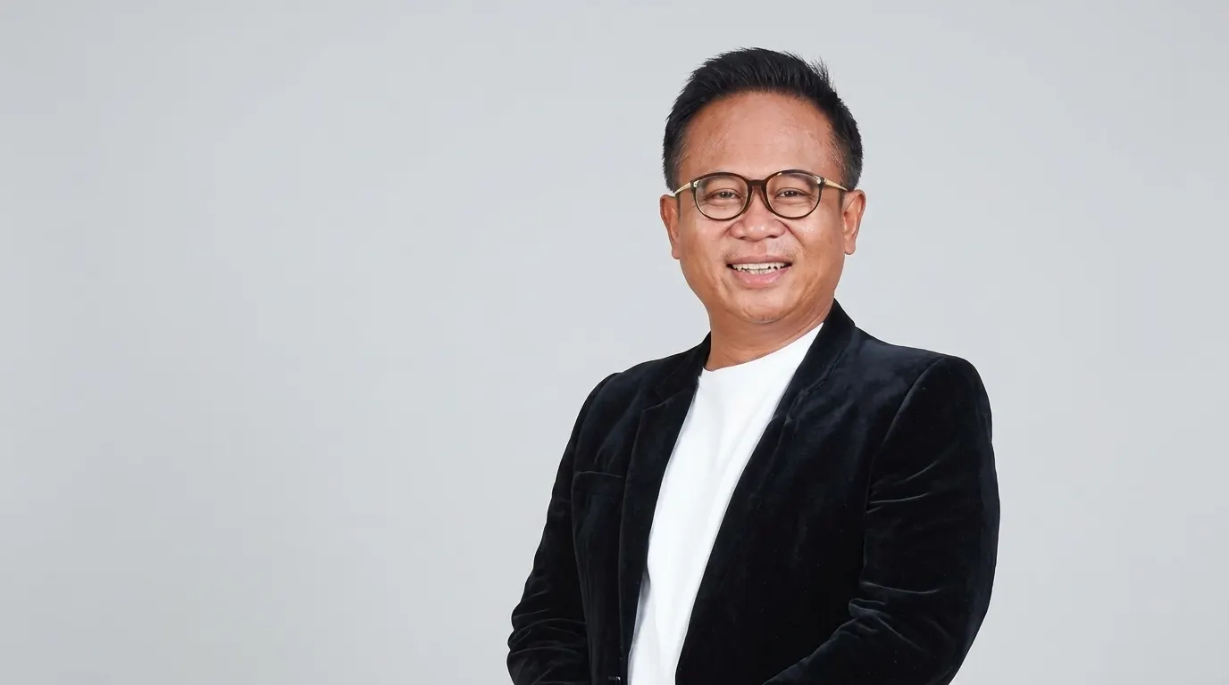 Dari Kampus, Menjadi Dampak - Ir. Gembong Primadjaja: Dari Program Profesi Insinyur UMI, Membangun Infrastruktur LNG untuk Akses Energi Indonesia