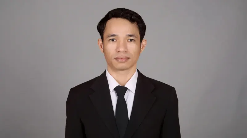 Dari Kampus, Menjadi Dampak - Ibnu Kasir Amahoru, Alumni Ilmu Komunikasi UMI: Dari Redaksi Media Digital hingga Mengajar Calon Jurnalis di Kampus