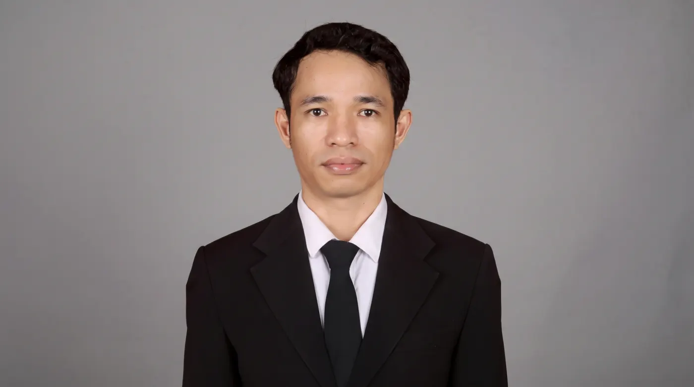 Dari Kampus, Menjadi Dampak - Ibnu Kasir Amahoru, Alumni Ilmu Komunikasi UMI: Dari Redaksi Media Digital hingga Mengajar Calon Jurnalis di Kampus