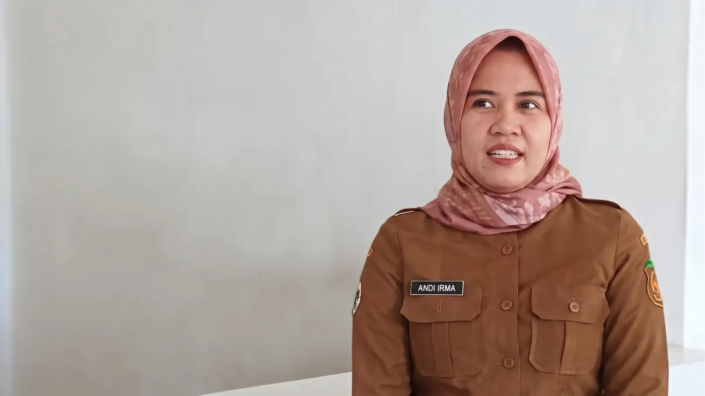 Dari Kampus, Menjadi Dampak - Andi Irma, S.KM., M.Kes.: Alumni FKM UMI, 12 Tahun Mengabdi sebagai Sanitarian, Kini Kepala Laboratorium Kesehatan Masyarakat Kota Palopo