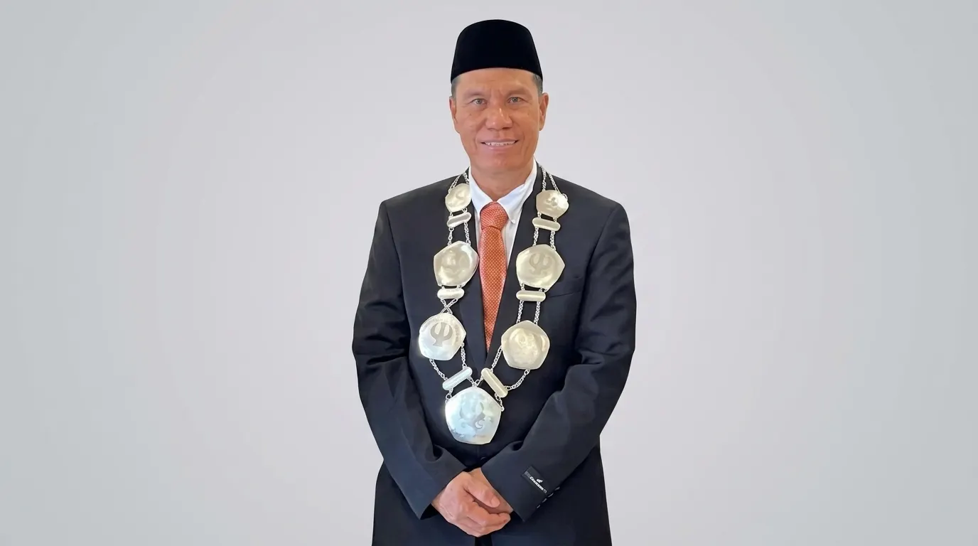 #16 Dari Kampus, Menjadi Dampak - Dr. dr. M. Sabir: Dari FK UMI, Kini Memimpin Pendidikan yang Melahirkan Dokter