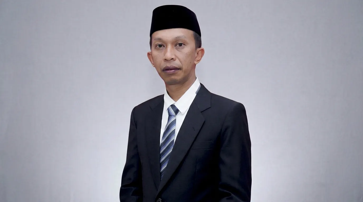 Dari Kampus, Menjadi Dampak - Asdar Darwis, Alumni Teknik Sipil UMI: Dari Staf Pekerjaan Umum hingga Plt. Kepala Dinas Perhubungan Bombana