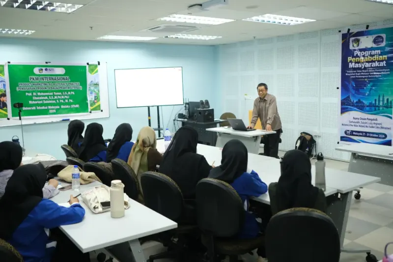 Dosen FSIKP UMI Gelar Pengabdian Internasional di UTeM Malaysia, Bahas Literasi dalam Pemasaran Produk
